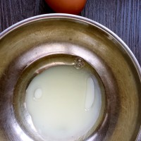 低糖少油的水蒸蛋糕，松軟可口，美味健康，不要錯過哦！ 