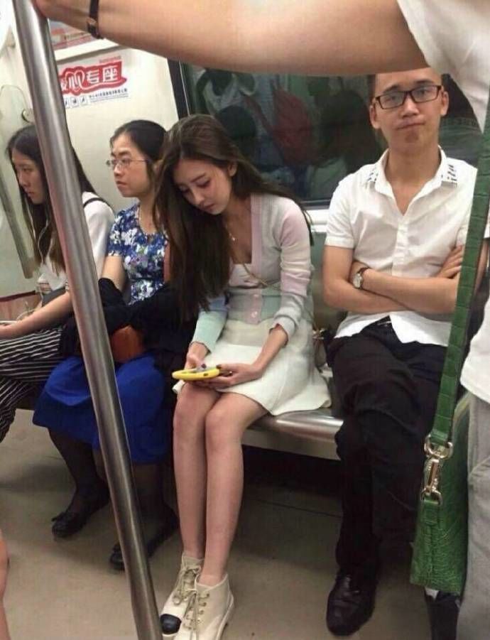   看妹聖地！中國地鐵太精彩了，難怪天天有人坐過站！