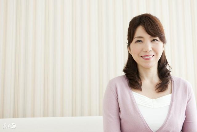 這五個生肖女不怕老，越老越漂亮，越老越有錢，越老老公越愛她 