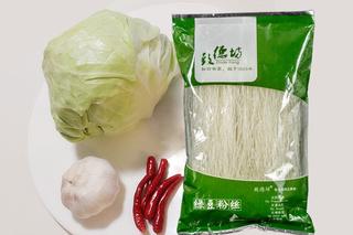 高麗菜別只會炒著吃了，教你獨家秘製做法，開胃又下飯，一大盤搶著吃 