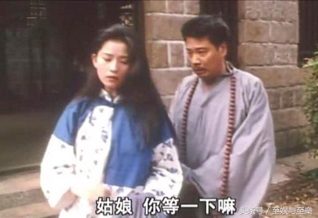 還記得《烏龍院》小紅嗎?吳孟達如今白髮蒼蒼，而小紅卻依然挺美！