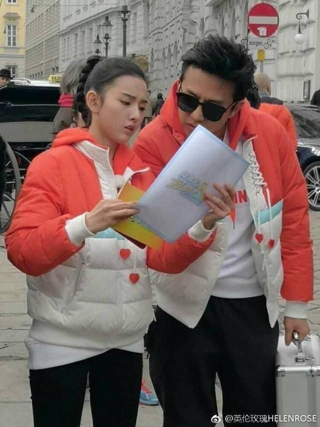 能讓整個娛樂圈都在等她長大，如今長大了，網友：美的不敢直視咩！