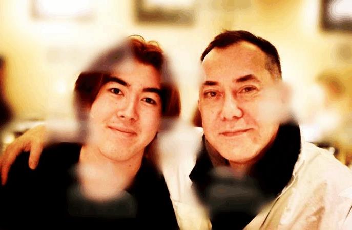 黃秋生與私生子合照曝光！大方承認私生子傳聞，網友稱：前腳尋生父後腳認兒子！ 