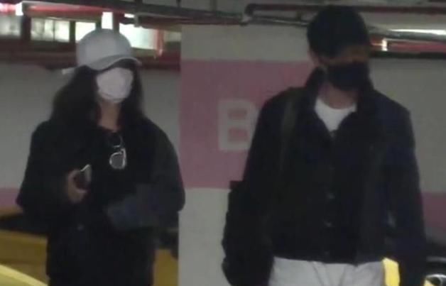 娛樂圈又一對情侶疑似戀情坐實！兩人同住一晚，網友：不接受！ 