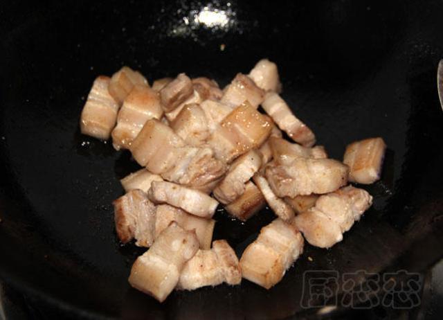 我做的紅燒肉不熬糖、不放油，健康版，卻軟糯紅亮香味誘人