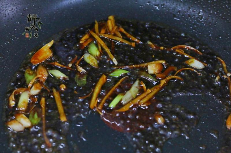 豆腐這麼做太好吃了，一筷子下去就再也停不下來，連吃三天才過癮