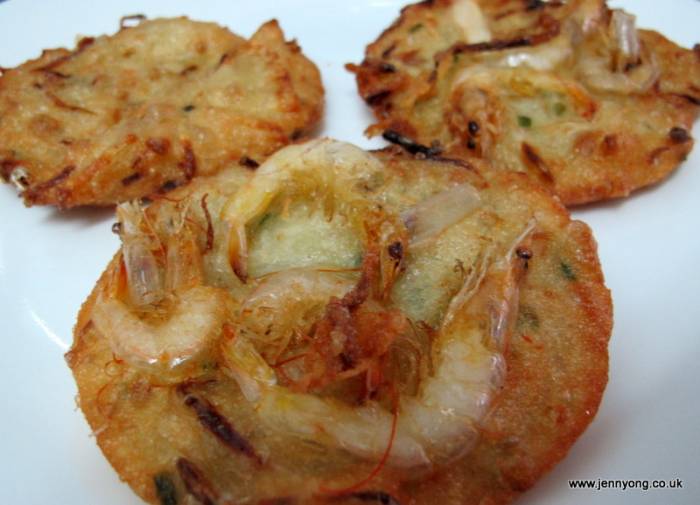 【食譜發燒友】酥脆美味的炸蝦餅，秘訣全在食譜里！