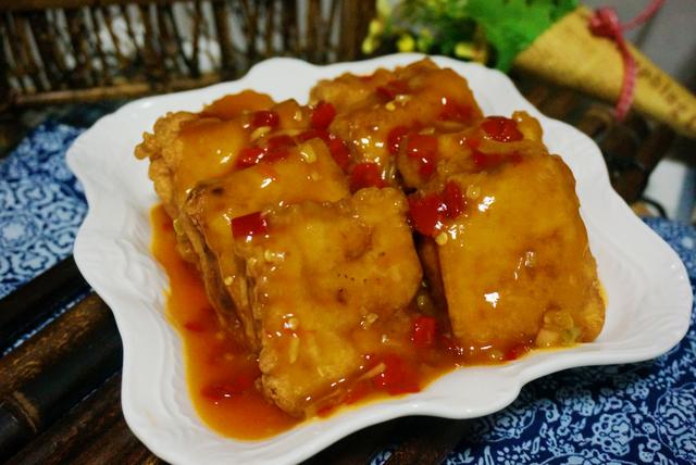 豆腐這種神器，可以製作成各種小吃零嘴，而且還能這樣做，好吃又好看，食慾大增