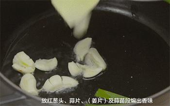 魚湯怎麼熬制才好喝？學會這一招，做出來湯濃白無腥味，看饞了