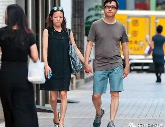 庾澄慶再當爸，庾媽媽超興奮，可當年她對伊能靜卻百般嫌棄!