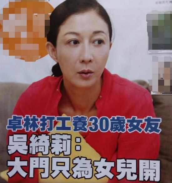 同是未婚生女，一個父親是成龍，一個父親是汪峰，兩個女孩的結局卻大不同!