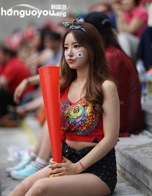 「韓國球員真的美爆了！這讓人怎麼能專心看球賽啊？ 