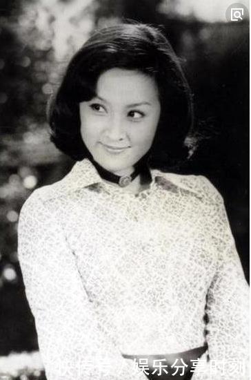 她曾是台灣第一玉女，曾是謝霆鋒的前媽，後又嫁給鄧麗君的師傅，她的兒子超級英俊！