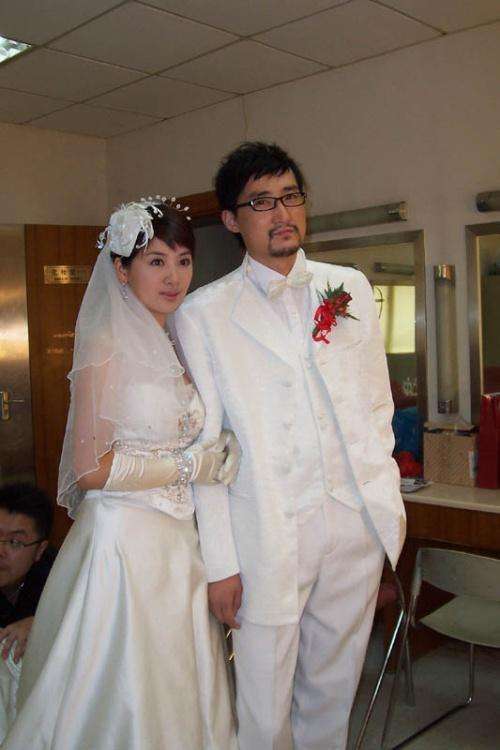把女徒弟娶回家的男星, 最後2對真是噁心到黃疸水都吐出來了!