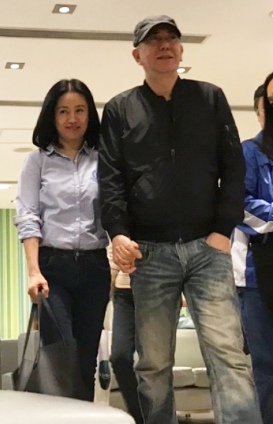 黃秋生被爆有20歲私生子！他大方承認老婆也知情！