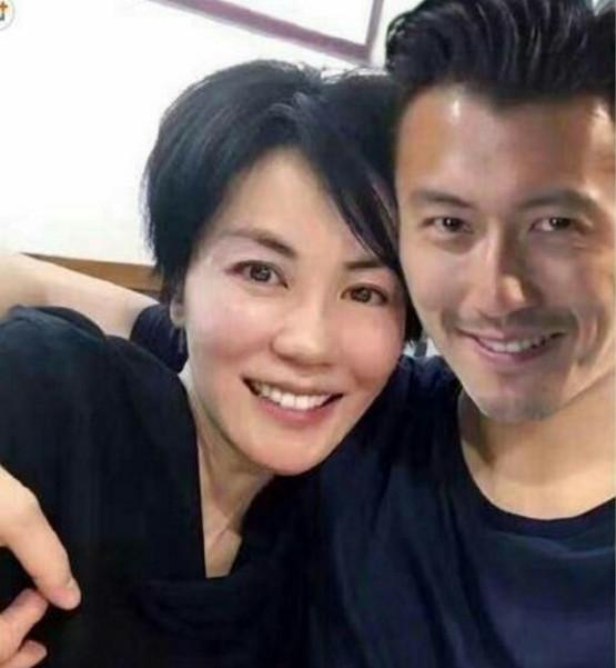 謝霆鋒、王菲好事將近？容祖兒不小心透露已經改口叫王菲「嫂子」了！