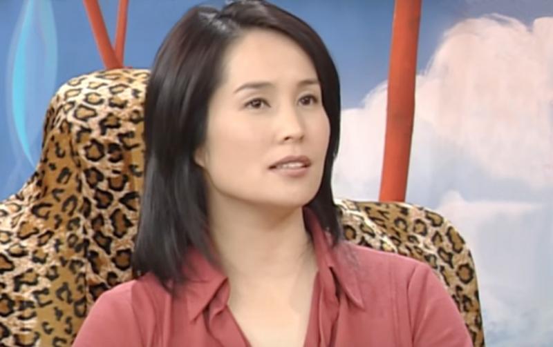 52歲的她，從歌手、演員、生意人、癌症病患到政客，「高金素梅」過了大半輩子的傳奇人生！ 