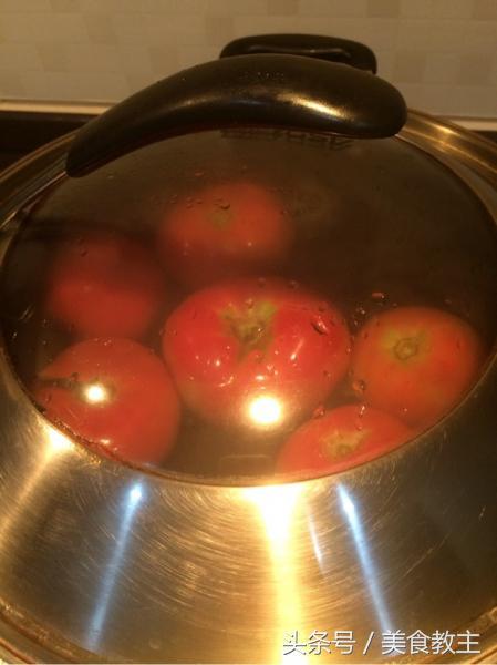 給孩子吃純天然沒有任何添加劑的「番茄醬」，自己動手做起來，簡直就是美味！ 