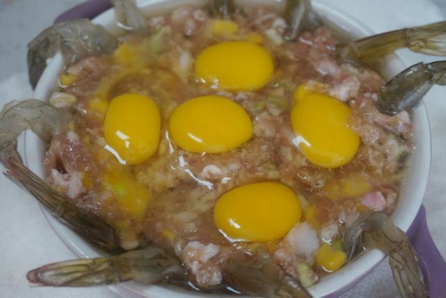 這道菜不放一滴油，只需蒸一蒸，味道別提多鮮美了
