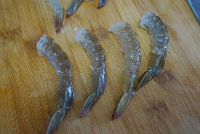 這道菜不放一滴油，只需蒸一蒸，味道別提多鮮美了