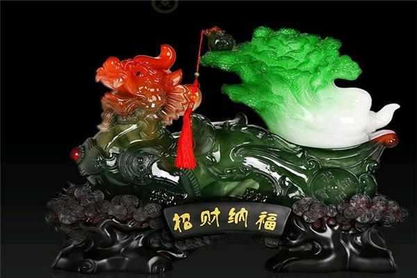 7月6.7.8日，3天裡買彩中獎率99%，要中百萬的生肖 