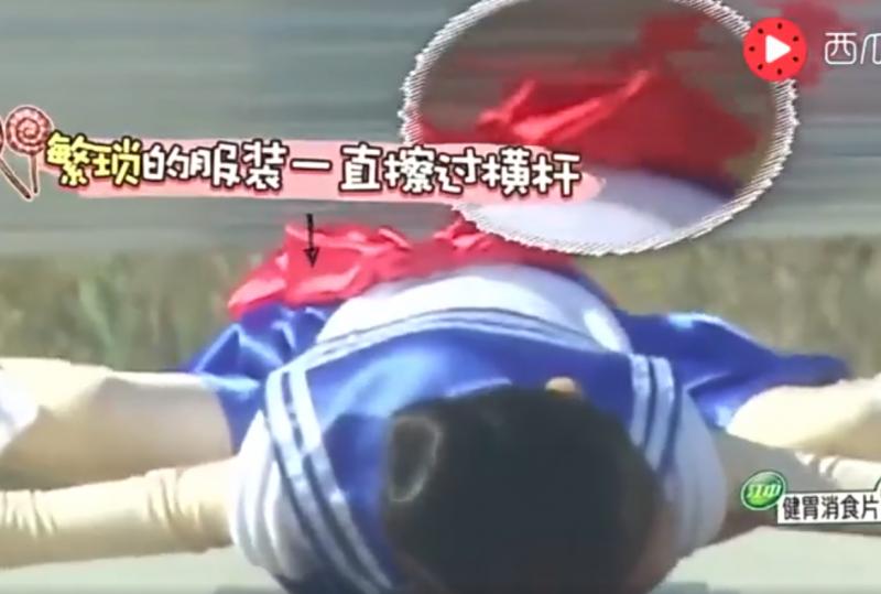 溜冰滑出新高度！女孩「臉幾乎貼在地上」嶄露超高技巧...萬人忍不住重播 