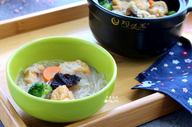 我用8種材料燉了一碗湯，連肉也不用加，鮮汁四爆，兒子喝了好多