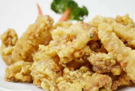 炸酥肉，香酥脆有嚼勁，保證你才了停不了嘴！小朋友兩下搶光光！！！ 