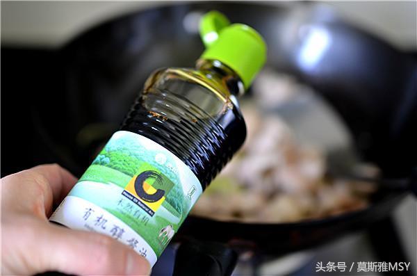 大熱天麵條這麼做，不用再炒菜，簡單易做，全家都愛吃