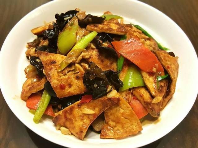 春暖花開，飲食要清淡，推薦20道清淡爽口的家常菜，簡單易學！