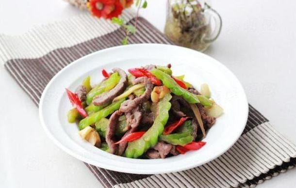 苦瓜15道精選菜譜，比肉好吃，比蝦營養，一分鐘學會，特別下飯！