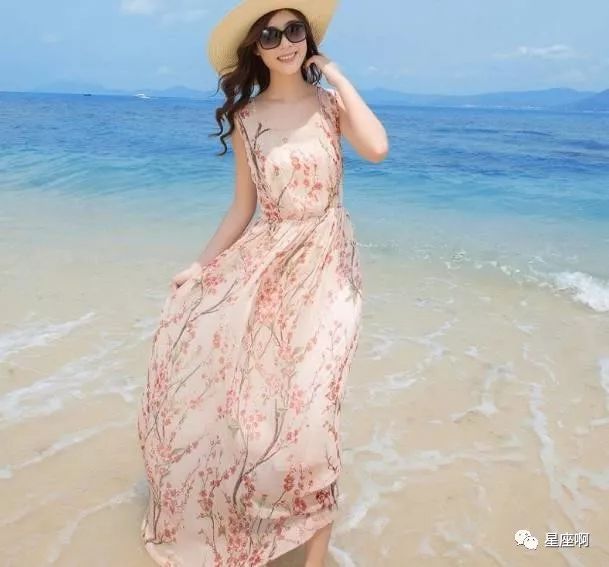 假如去海邊，你會選擇哪件衣服？測你是大富大貴的命嗎  