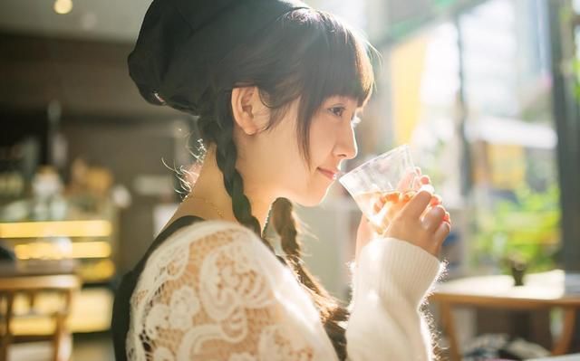不靠老公的富婆命，越老越有錢的6大生肖女 