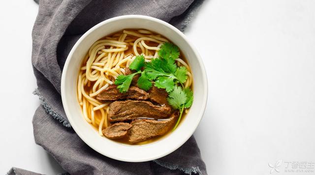 米飯、麵條、饅頭，吃哪個不容易胖？ 