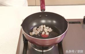 把秋葵和雞蛋配在一起，結果沒想到居然有這種效果！ 