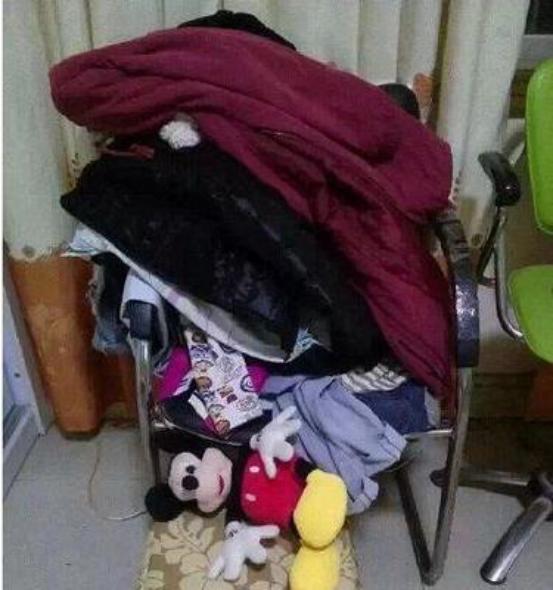 只穿過一次的衣服怎麼收納？長在椅子上太邋遢，這樣做方便美觀