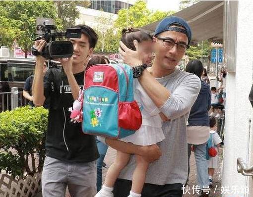 楊冪為什麼不讓女兒公開露面？原因不是因為醜，而是因為這個！
