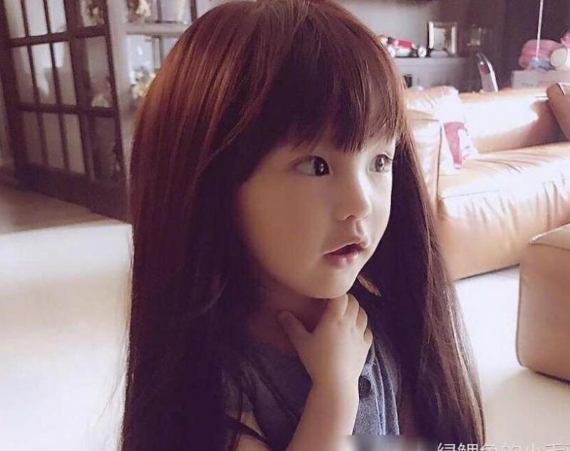 看到歐弟和張丹峰的女兒，網友：一個拯救地球，一個拯救了宇宙！ 