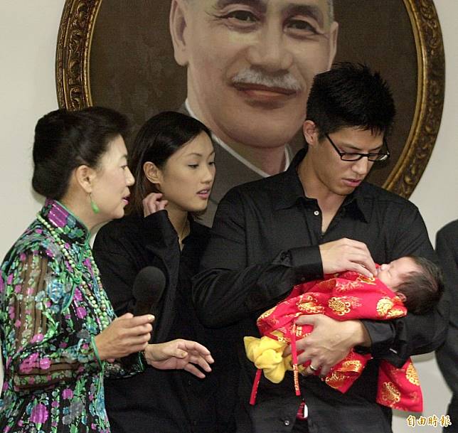 愛家形象破滅！蔣友柏爆「離婚模特兒老婆」背後原因曝光　鬆口透露：「做了最大讓步和妥協」 