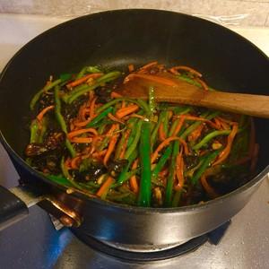 魚香肉絲做法簡單很，學會了不用去飯店吃了，配上米飯吃好極了