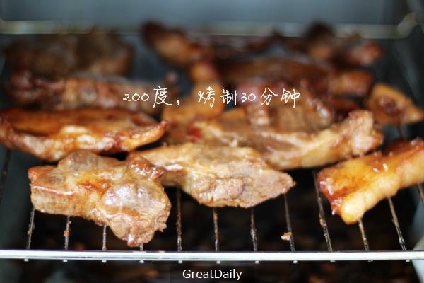 南乳蜜汁叉燒 ,材料簡單易
