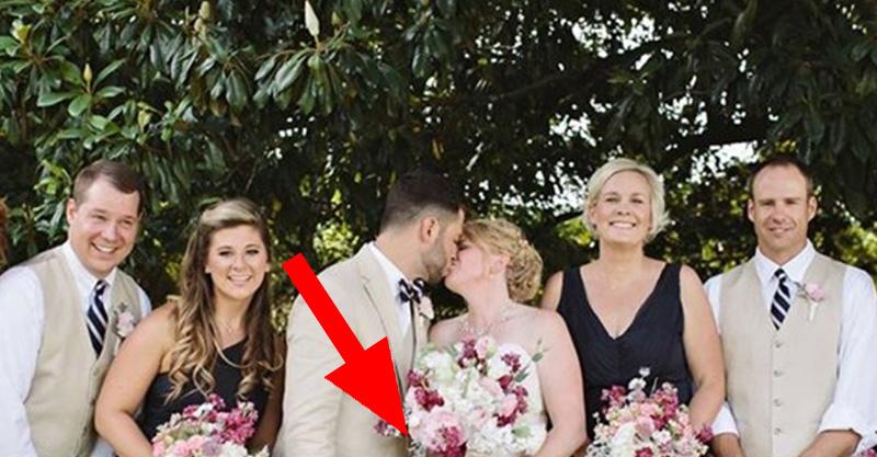 這張「新郎新娘接吻照」看起來超溫馨,但一注意到「底下的超大亮點...」就再也回不去了!