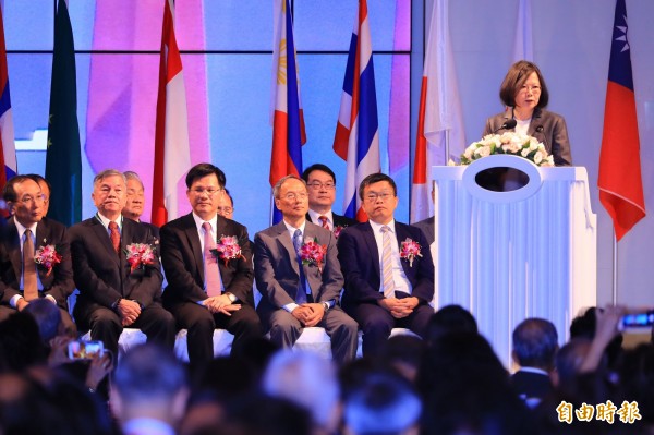 歡迎台商返鄉 蔡總統：投資台灣現在還不嫌晚 