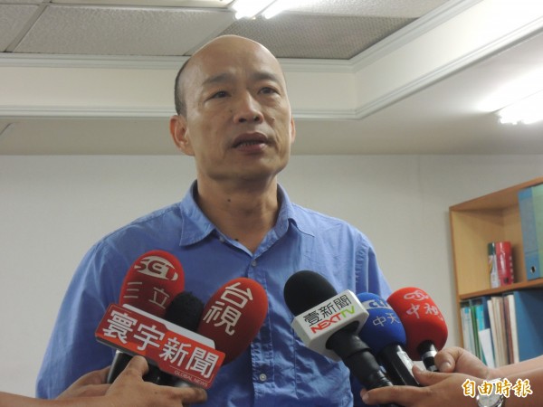 國民黨高雄授旗 曾永權：韓國瑜旋風帶動 失聯黨員回來了 