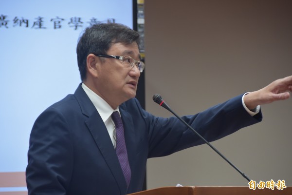 頻遭抹黑、抹紅攻擊 柯建銘：海水退了就知誰沒穿褲子 