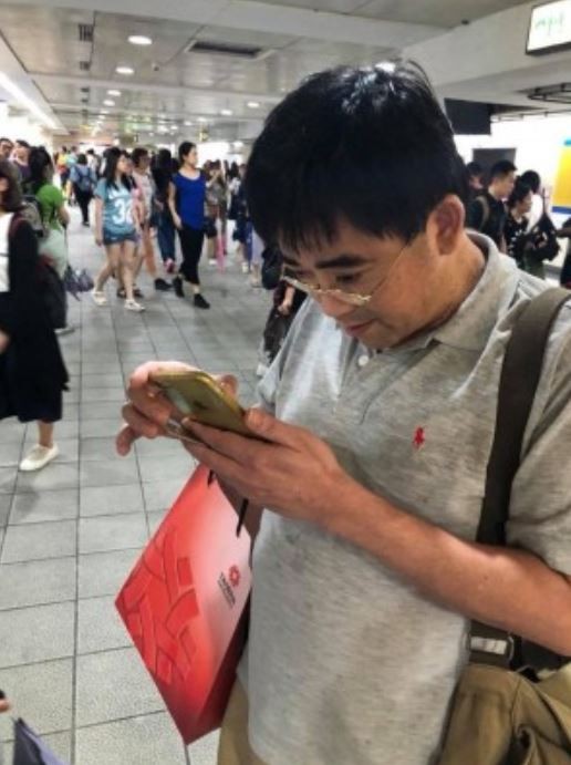 可惜！邱俊榮昔與羅文嘉爭台大學生會長今爆偷拍失風請辭
