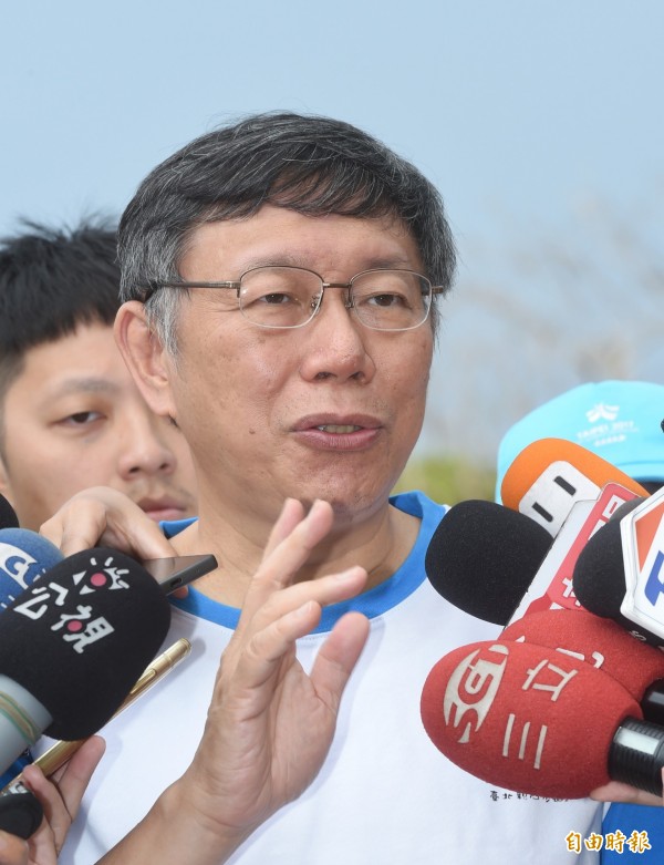 恢復敬老金是1坨大便？ 柯P：AI越來越接近我的回答 