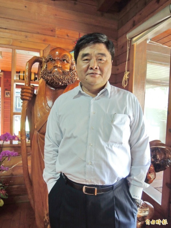 張榮味索賄判刑 林智鴻：韓國瑜還自認「張派人馬」嗎? 