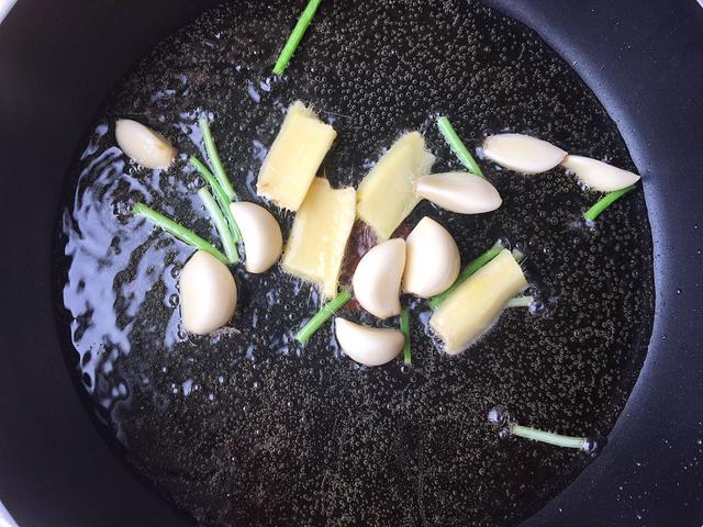 三杯調料一碗雞之——三杯雞