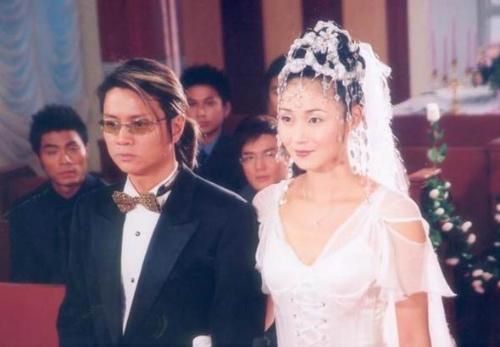 53歲尹天照近照，自嘲天生韭菜命，妻子「拖後腿」卻始終不離不棄